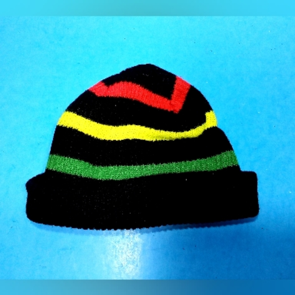 NEFF SMALL KNITTED SKULL CAP